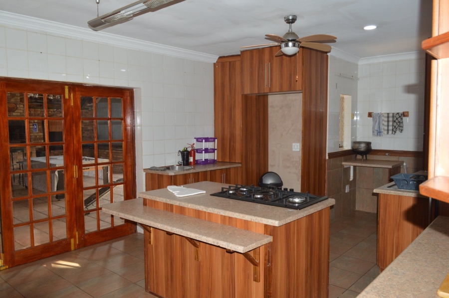 4 Bedroom Property for Sale in Flimieda North West
